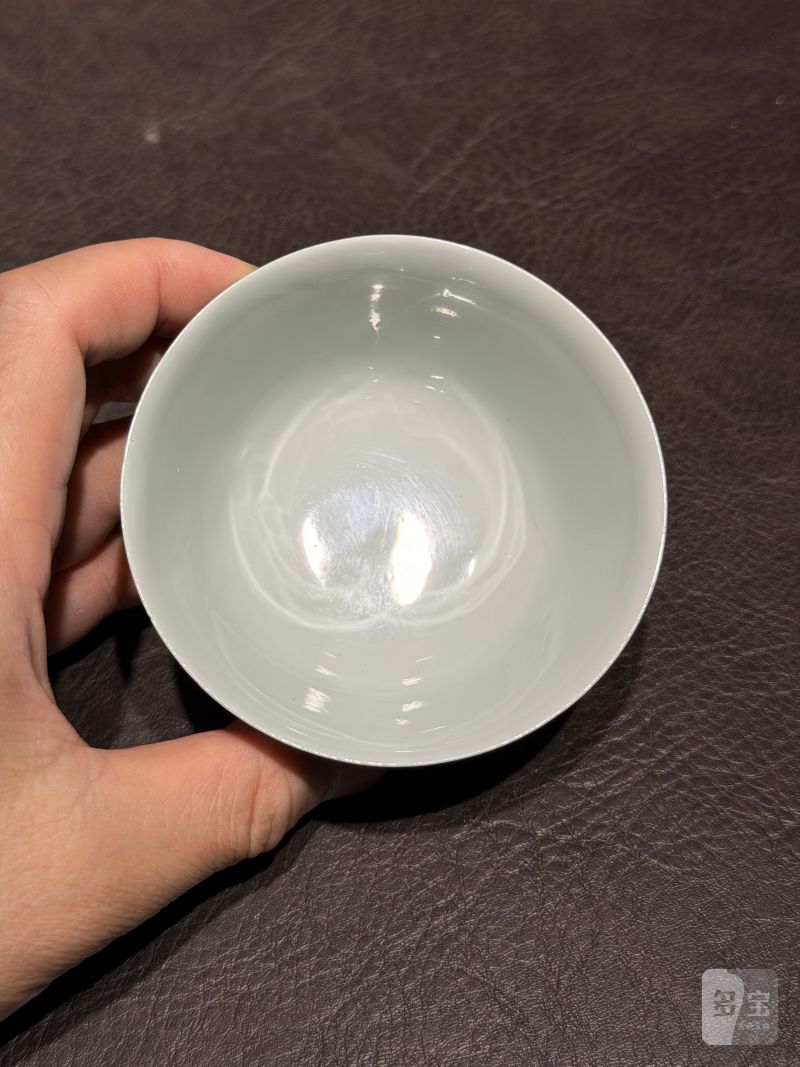 明成化 斗彩缠枝宝相花纹茶圆 - 图9